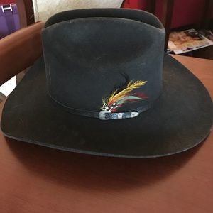 Black Felt Men’s Cowboy Hat